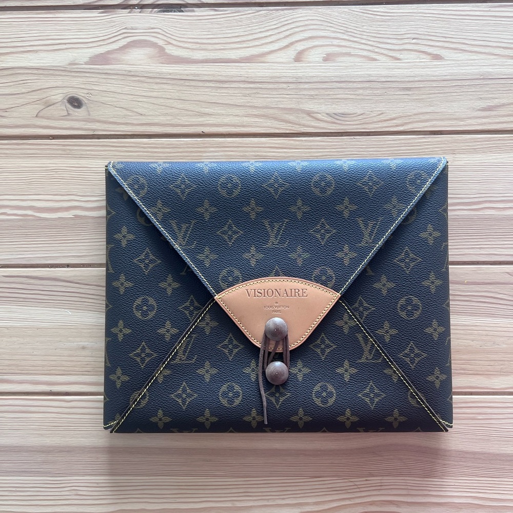 Louis Vuitton Visionaire Clutch One Size Brown Canvas/Leather